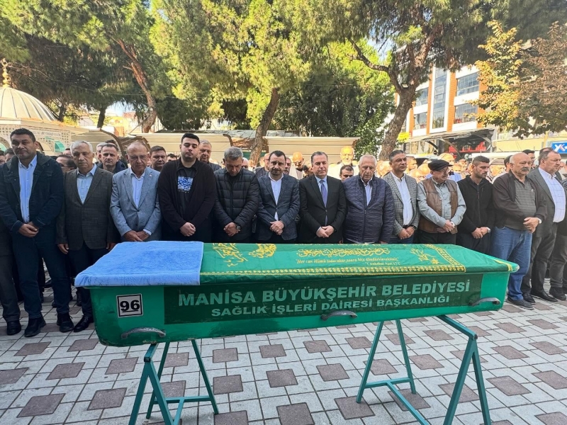 Cumhuriyet Halk Partisi Turgutlu İlçe Başkanı Hasan Ayma'nın kayınpederi Hakkı Düzdemir son yolculuğuna uğurlandı