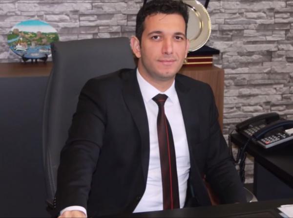 Manisa'da İl Milli Eğitim Müdürlüğüne Atanan Mehmet Uğurelli Eğitim Müdürü olarak göreve başladı.