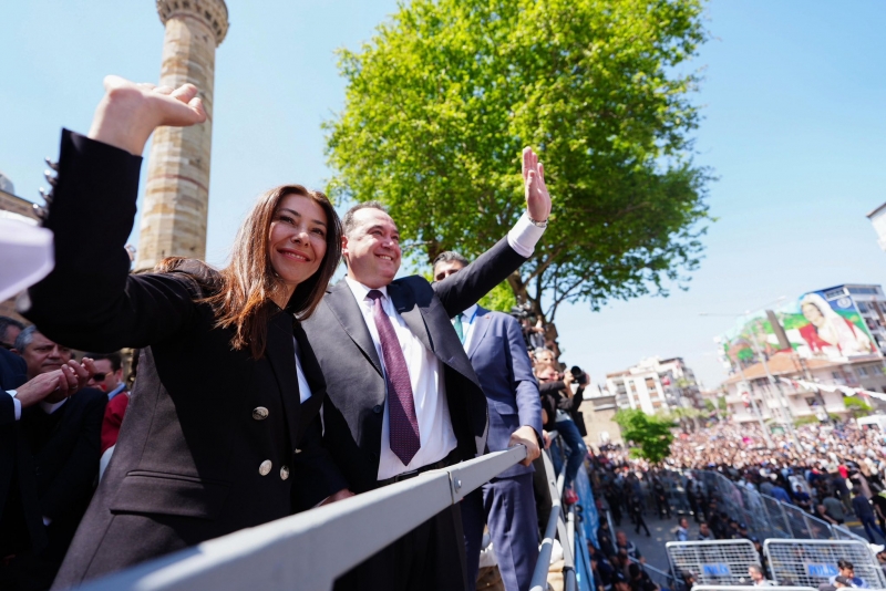 486'ncısı düzenlenen Uluslararası Manisa Mesir Macunu Festivali, 10 ton mesir macununun saçılmasıyla sona erdi.
