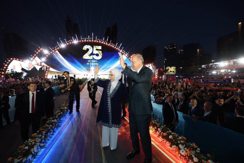 Cumhurbaşkanı Erdoğan: Tarih yeniden yazılıyor, açın yolları, 'Büyük Türkiye Cumhuriyeti' geliyor