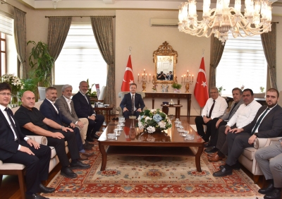 Ak Partili Bahadır Yenişehirlioğlu’ndan Vali Ünlü’ye hayırlı olsun ziyareti  