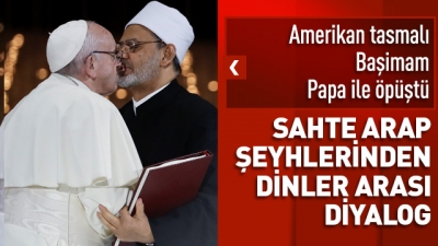 Başimam'dan Papa'ya sıcak karşılama! Ayin töreninde ilginç pankart.