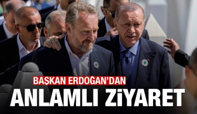 Başkan Erdoğan, Aliya İzzetbegoviç'in kabrini ziyaret etti

