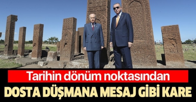 Başkan Erdoğan'dan Malazgirt Zaferi kutlamaları öncesi Ahlat Selçuklu Meydan Mezarlığı'na ziyaret...