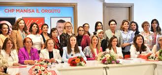 CHP’li kadınlar, Anneler Günü’nü kutladı 