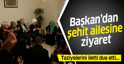 Cumhurbaşkanı Erdoğan'dan İdlib şehidi Uzman Onbaşı Baysal'ın evine taziye ziyareti.