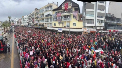 Cumhuriyet Halk Partisi (CHP) Genel Başkanı, Özgür Özel'den Günel'e destek mitingi