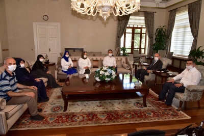 Dernek Yöneticilerinden Vali Karadeniz’e Ziyaret..