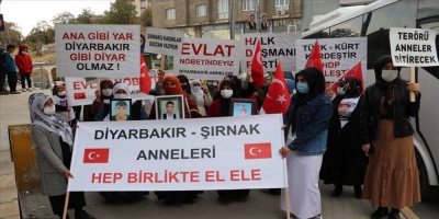 Diyarbakır Anneleri'nin 1195 gündür dinmeyen feryadı: Çocuklarımızı verin
