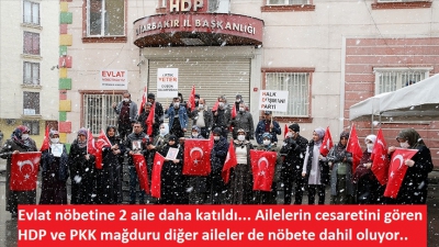 Diyarbakır annelerinin kar altında süren evlat nöbetine 2 aile daha katıldı