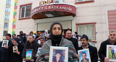 Diyarbakır’da evlat nöbetindeki aileler: Mücadelemiz bin yıl da geçse sürecek..