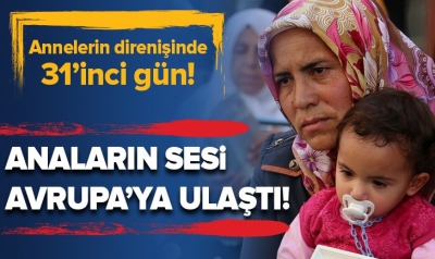  HDP Diyarbakır İl Başkanlığı önünde toplanan ailelerin sayısı 51'e yükseldi! Anaların sesi Avrupa'ya ulaştı!..