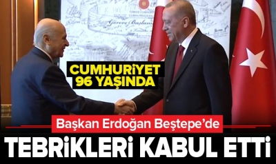 Külliye'de 29 Ekim coşkusu! Başkan Erdoğan tebrikleri kabul etti.