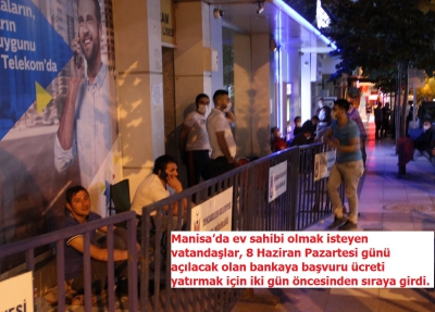Manisa Habercilik -  Ev sahibi olabilmek için 2 gün öncesinden sıraya girdiler                                                 