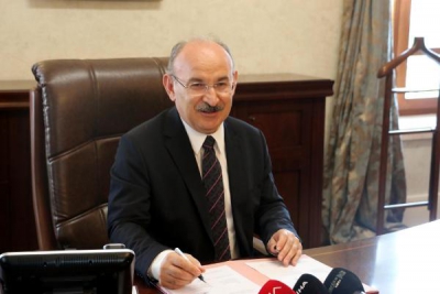 Manisa Valisi Yaşar Karadeniz Başkanlığında Covid-19 Tedbirleri Görüşüldü.