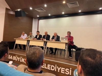 Milliyetçi Hareket Partisi Salihli İlçe Teşkilatı köy muhtarları ile MASKİ konferans salonunda istişarede bulundular 