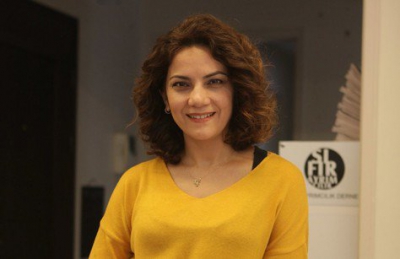 Romanlara Yönelik Strateji Belgesi, bilgilendirme toplantıları  Başkan Elmas Arus başkanlığında İzmir'de başladı..