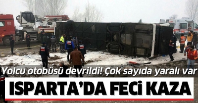 Son dakika: Isparta'da yolcu otobüsü devrildi! Çok sayıda yaralı var.