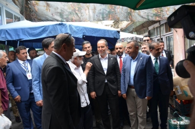 Yeniden Refah Partisi Genel Başkanı Fatih Erbakan Kula’da Esnafla Bir Araya Geldi